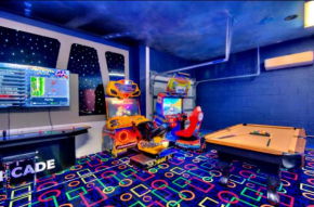 Last Minute Disney Getaway! Private Pool, Hot Tub & Games Room. Book Now! #35512